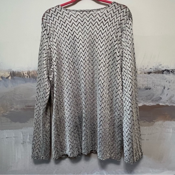 Vtg DIVINE Tunic Top Metallic Silver Chevron Cut-Out Design Disco Flowy Size 3XL - Picture 2 of 16